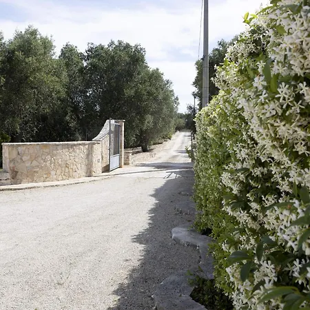 Trullo Degli Ulivi Con Piscina E Vasca Per Bambini * San Michele Salentino