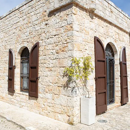 Holiday home Trullo Degli Ulivi Con Piscina E Vasca Per Bambini